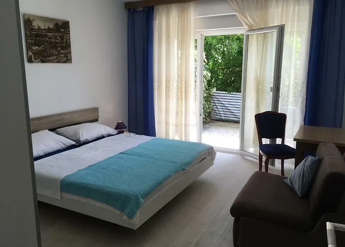 Apartman Paco & Bony Lovran