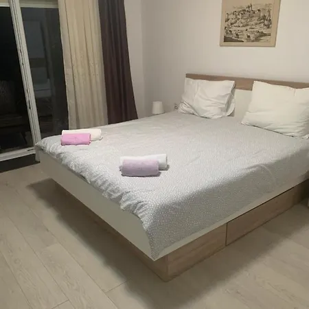 Paco & Bony 로브란