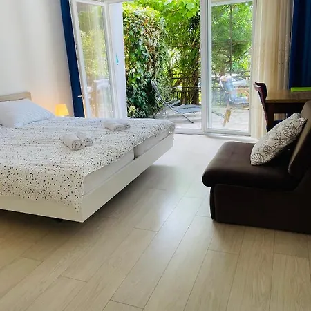 Paco & Bony Apartman