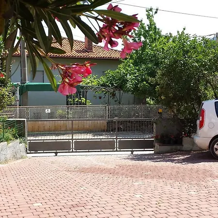 Paco & Bony Apartmán Lovran