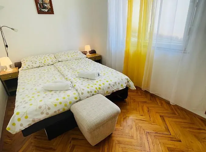 Apartment Paco & Bony *