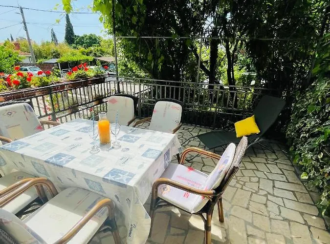 Apartment Paco & Bony *